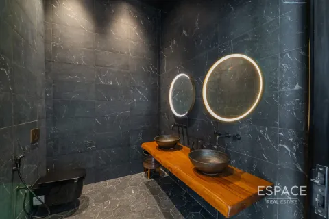 Купить виллу в Jumeirah Park, Дубай: 5 спален, 480м², № 61859 - фото 10