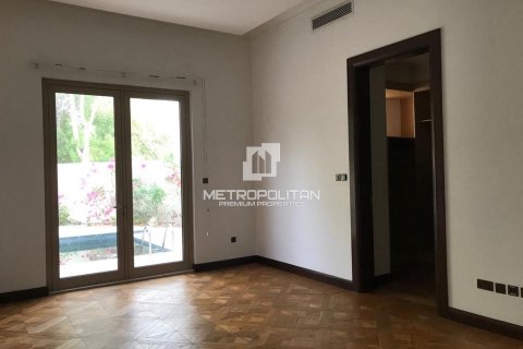 Villa in Al Barari, Dubai 6 bedrooms, 1181 sq.m. № 15069 - photo 12