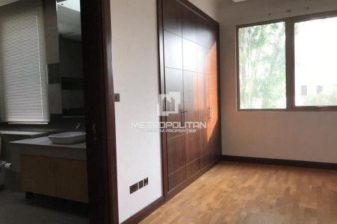 Villa in Al Barari, Dubai 6 bedrooms, 1181 sq.m. № 15069 - photo 6
