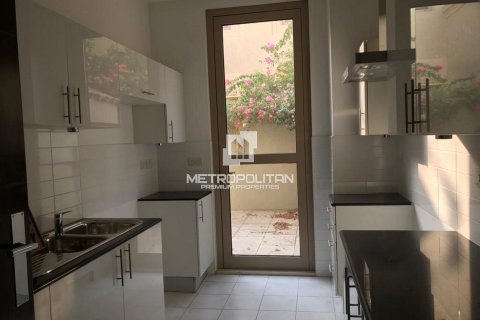 Villa in Al Barari, Dubai 6 bedrooms, 1181 sq.m. № 15069 - photo 11