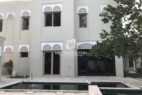 Villa in Al Barari, Dubai 6 bedrooms, 1181 sq.m. № 15069 - photo 19
