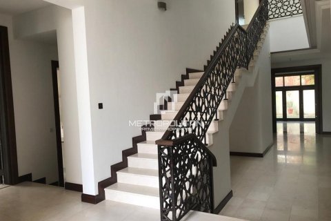 Villa in Al Barari, Dubai 6 bedrooms, 1181 sq.m. № 15069 - photo 16