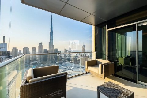 Купить квартиру в The Address Residence Fountain Views, Даунтаун Дубай (Даунтаун Бурдж Дубай), Дубай: 3 спальни, 203м², № 15068 - фото 4