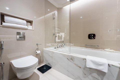 Купить квартиру в The Address Residence Fountain Views, Даунтаун Дубай (Даунтаун Бурдж Дубай), Дубай: 3 спальни, 203м², № 15068 - фото 12