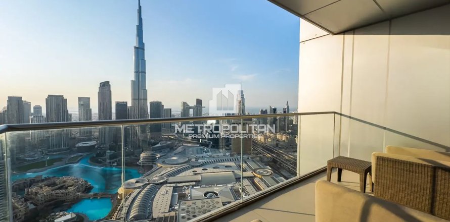 Квартира в The Address Residence Fountain Views, Даунтаун Дубай (Даунтаун Бурдж Дубай), Дубай, 3 спальни, 203м², № 15068