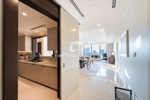 Купить квартиру в The Address Residence Fountain Views, Даунтаун Дубай (Даунтаун Бурдж Дубай), Дубай: 3 спальни, 203м², № 15068 - фото 7