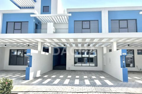 Adosado en Damac Lagoons, Dubai, 4 dormitorios, 212 m², № 105162 - foto 12