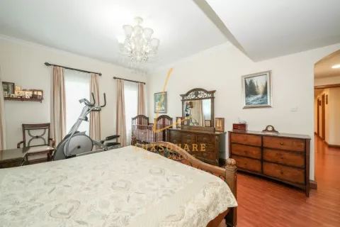 Apartment in Green Community, Dubai 3 bedrooms, 237 sq.m. № 93772 - photo 18