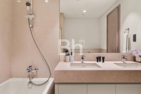 Apartment in Downtown Dubai (Downtown Burj Dubai), Dubai 2 bedrooms, 100 sq.m. № 21268 - photo 10