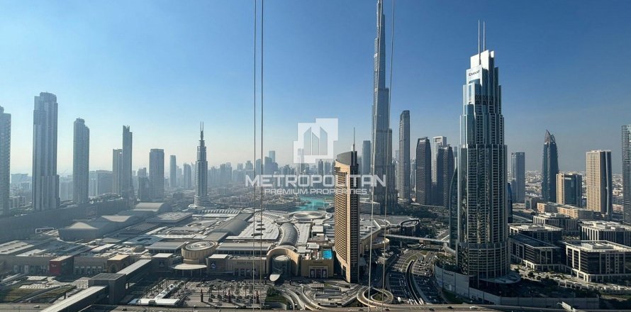 شقة في Downtown Views II, وسط مدينة دبي, دبي 3 غرف نوم, 169 م² رقم 15076
