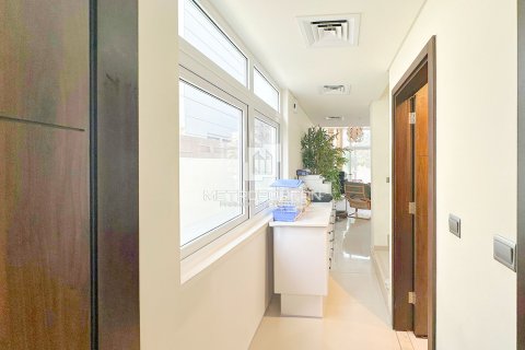 Villa à DAMAC Hills (Akoya by DAMAC), Dubai, 3 chambres, 161 m², № 15074 - photo 13