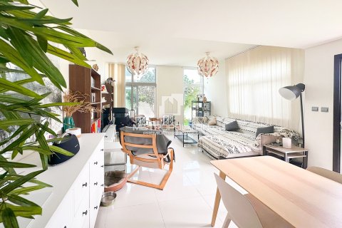 Villa à DAMAC Hills (Akoya by DAMAC), Dubai, 3 chambres, 161 m², № 15074 - photo 4