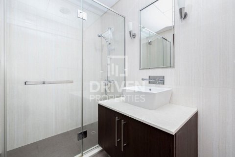 Apartment in DIFC, Dubai 2 bedrooms, 166.48 sq.m. № 128315 - photo 14