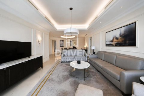 Appartement à Downtown Dubai (Downtown Burj Dubai), Dubai, 3 chambres, 202.99 m², № 128319 - photo 2