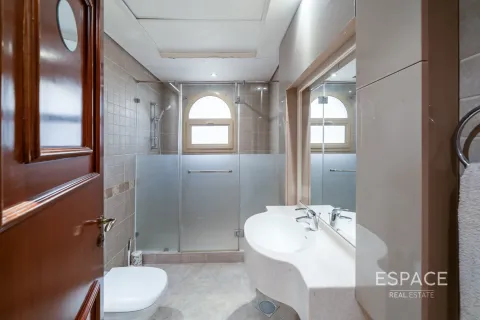 Villa en Dubai Land, Dubai, 5 dormitorios, 600 m², № 71062 - foto 15