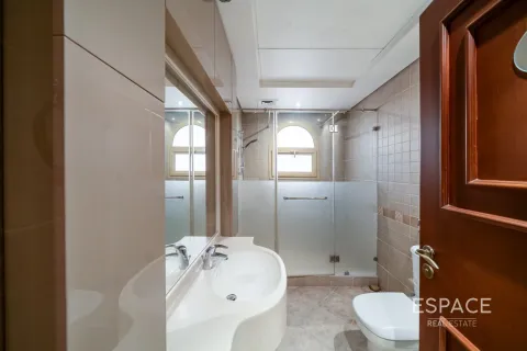 Villa en Dubai Land, Dubai, 5 dormitorios, 600 m², № 71062 - foto 13