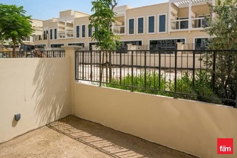 Villa à Dubai, 5 chambres, 246.9 m², № 112356 - photo 6