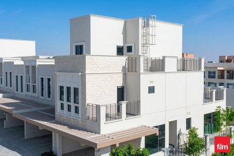 Villa à Dubai, 5 chambres, 246.9 m², № 112356