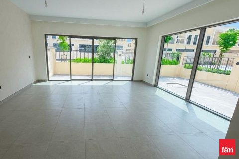 Villa à Dubai, 5 chambres, 246.9 m², № 112356 - photo 5