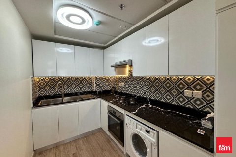 Apartment in Al Furjan, Dubai 3 bedrooms, 140.4 sq.m. № 112360 - photo 9