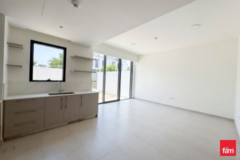 Villa à Dubai, 3 chambres, 144.8 m², № 112359 - photo 3