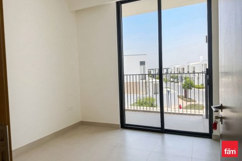 Villa à Dubai, 3 chambres, 144.8 m², № 112359 - photo 6