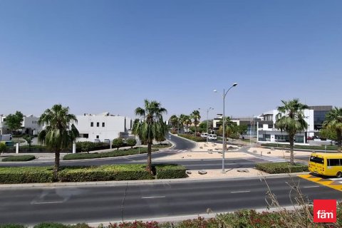 Villa à Dubai, 3 chambres, 186.4 m², № 59638 - photo 6