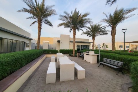 Apartment in Dubai 3 bedrooms, 211.7 sq.m. № 97702 - photo 11