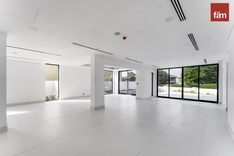 Villa à Dubai, 7 chambres, 921.2 m², № 97704 - photo 4