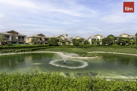 Villa à Dubai, 7 chambres, 921.2 m², № 97704 - photo 16