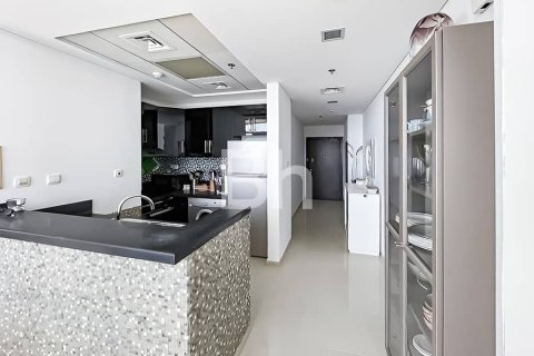 Снять в аренду квартиру в Дубай Марине, Дубай: 1 спальня, 77м², № 21606 - фото 11