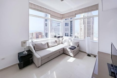 Снять в аренду квартиру в Дубай Марине, Дубай: 1 спальня, 77м², № 21606 - фото 2