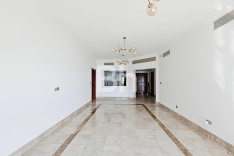 Снять в аренду квартиру в Пальме Джумейре, Дубай: 2 спальни, 164м², № 21605 - фото 2