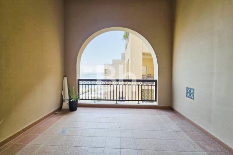 Снять в аренду квартиру в Пальме Джумейре, Дубай: 2 спальни, 164м², № 21605 - фото 8