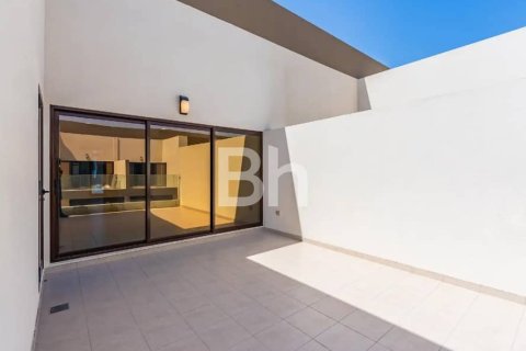 Adosado en Mohammed Bin Rashid City, Dubai, 4 dormitorios, 258 m², № 24980 - foto 7