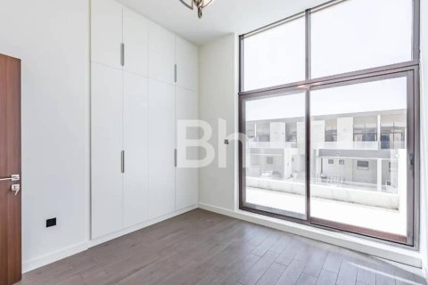 Adosado en Mohammed Bin Rashid City, Dubai, 4 dormitorios, 258 m², № 24980 - foto 8