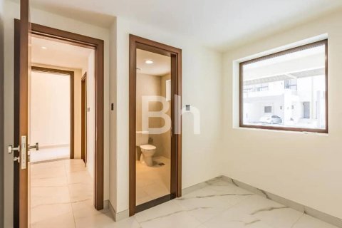 Adosado en Mohammed Bin Rashid City, Dubai, 4 dormitorios, 258 m², № 24980 - foto 5