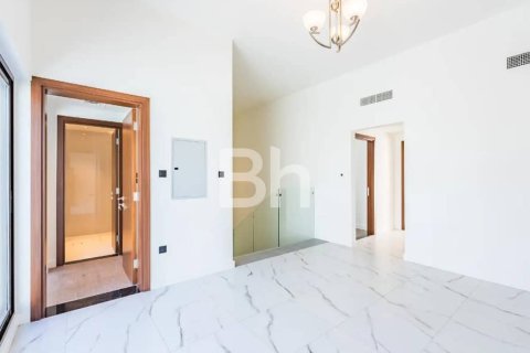 Adosado en Mohammed Bin Rashid City, Dubai, 4 dormitorios, 258 m², № 24980 - foto 11