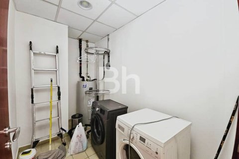 Apartment in Jumeirah Beach Residence, Dubai 2 bedrooms, 120 sq.m. № 24996 - photo 2
