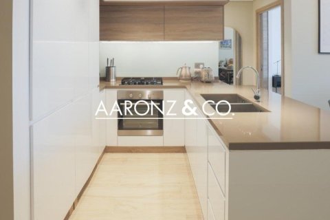 Appartement à Studio One, Dubai Marina, Dubai, 1 chambre, 67 m², № 100627 - photo 12