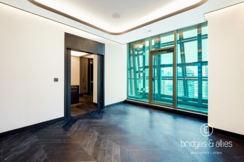 Apartment in Business Bay, Dubai 2 bedrooms, 309 sq.m. № 83941 - photo 16