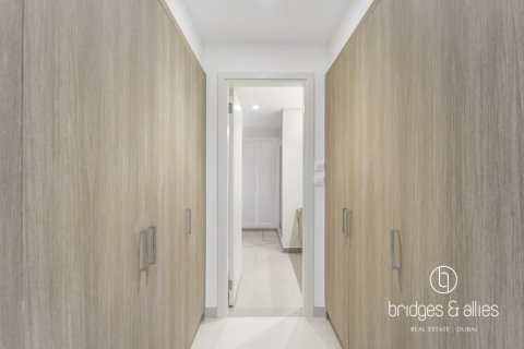 Villa en Dubai South (Dubai World Central), Dubai, 5 dormitorios, 372 m², № 83950 - foto 12