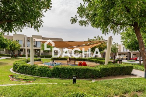 Townhouse in EMAAR South, Dubai South (Dubai World Central), Dubai 4 bedrooms, 215 sq.m. № 110310 - photo 2