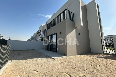 Villa à EMAAR South, Dubai South (Dubai World Central), Dubai, 4 chambres, 210 m², № 110305 - photo 8