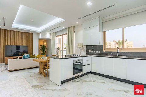 Villa en Al Furjan, Dubai, 4 dormitorios, 600 m², № 99399 - foto 5