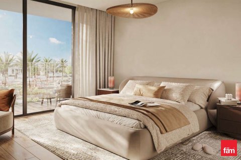 Villa in Dubai 4 bedrooms, 378 sq.m. № 99405 - photo 5