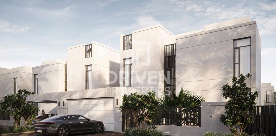 Villa en Jumeirah Park, Dubai, 5 dormitorios, 557 m², № 65137