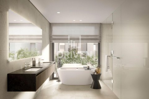 Villa en Jumeirah Park, Dubai, 5 dormitorios, 557 m², № 65137 - foto 7