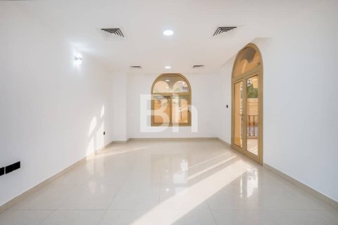 Villa à Falcon City of Wonders, Dubai, 4 chambres, 540 m², № 24938 - photo 21