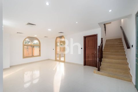 Villa à Falcon City of Wonders, Dubai, 4 chambres, 540 m², № 24938 - photo 20